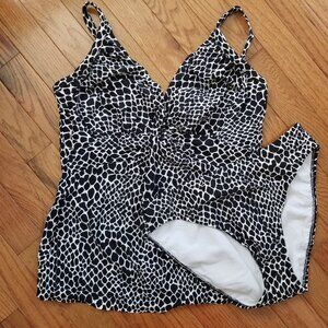 Sunsets Separates tankini swimsuit 34E/L